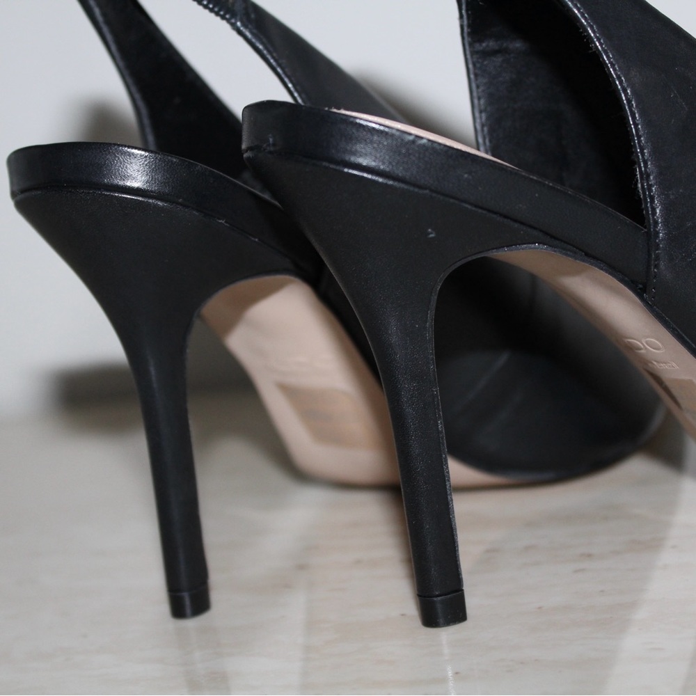 ALDO ‘Minett’ Black Point Slingback Heels - Picture 14 of 16